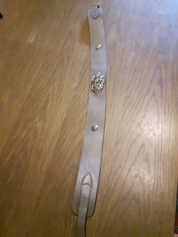 Damengürtel von Etienne Aigner