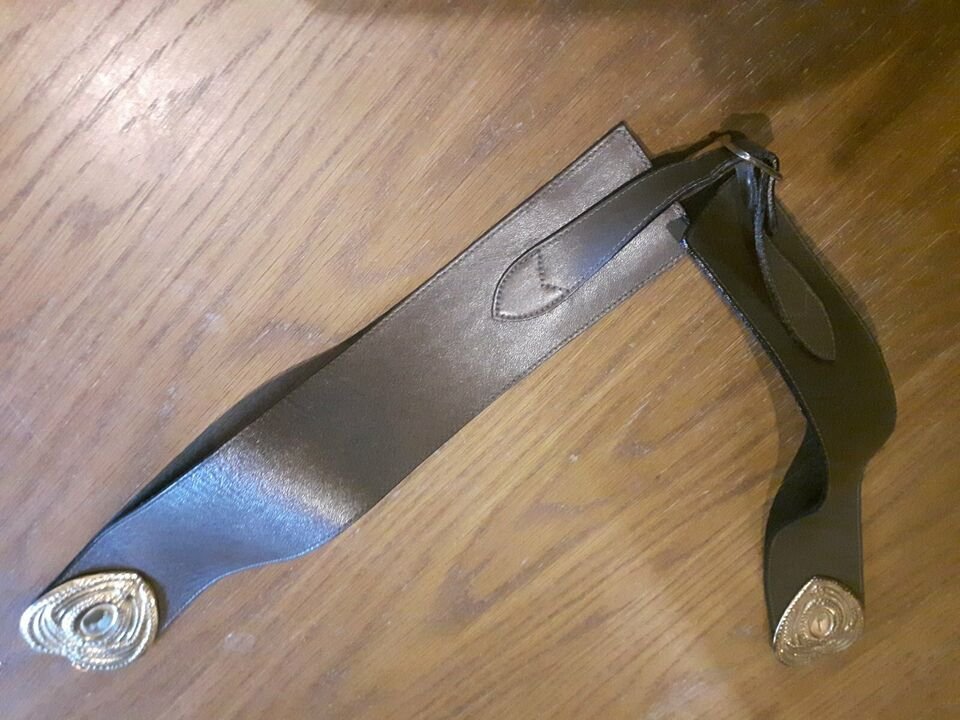 Damengürtel von Etienne Aigner