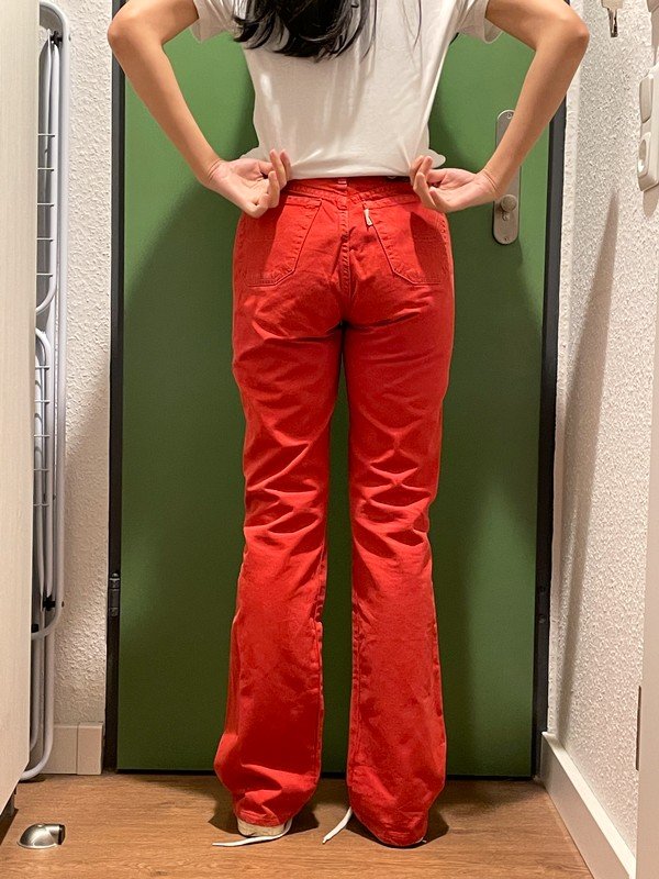 JECKERSON Limited Edition Vintage Medium-Rise Schlagjeans