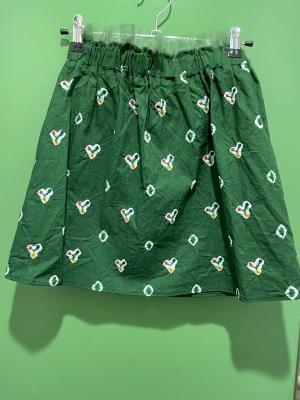 Grüner Bandeautop in Batik-muster