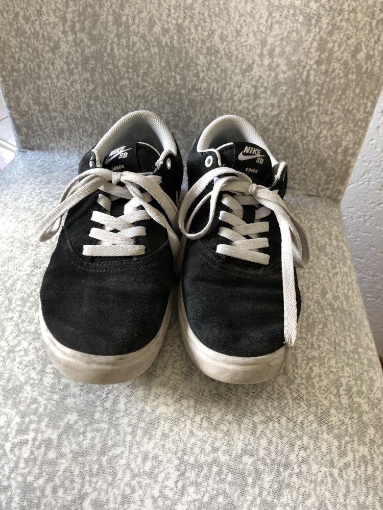 Nike SB Check 