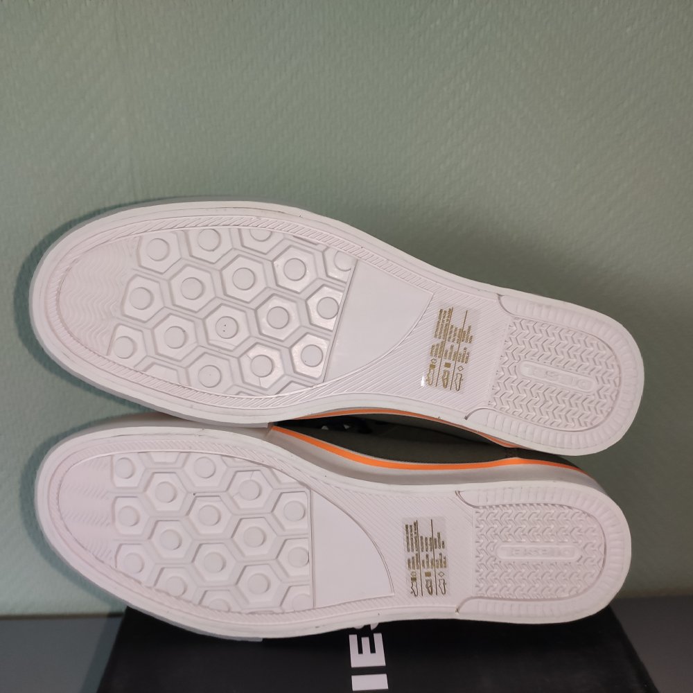 DIESEL S-Dvelows ML Sneaker mid High Gr. 42 grün NEU