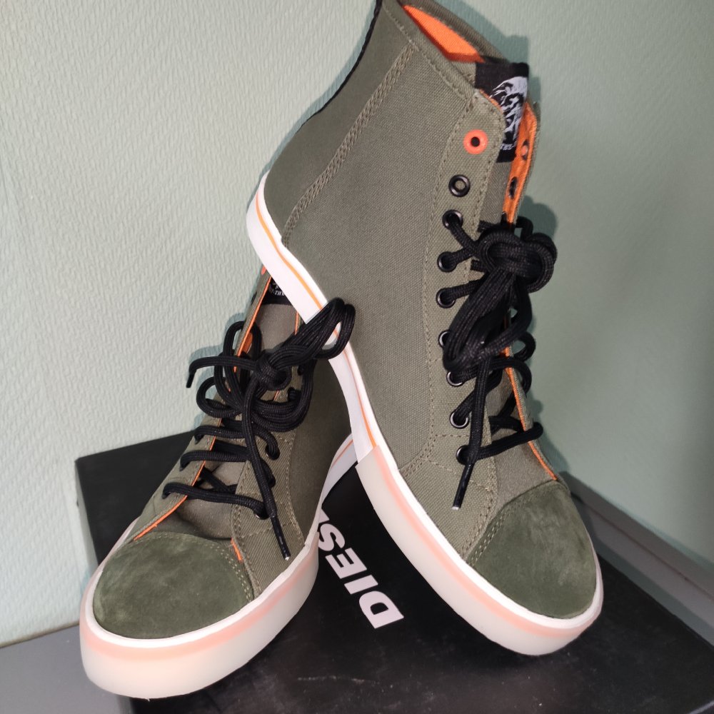 DIESEL S-Dvelows ML Sneaker mid High Gr. 42 grün NEU