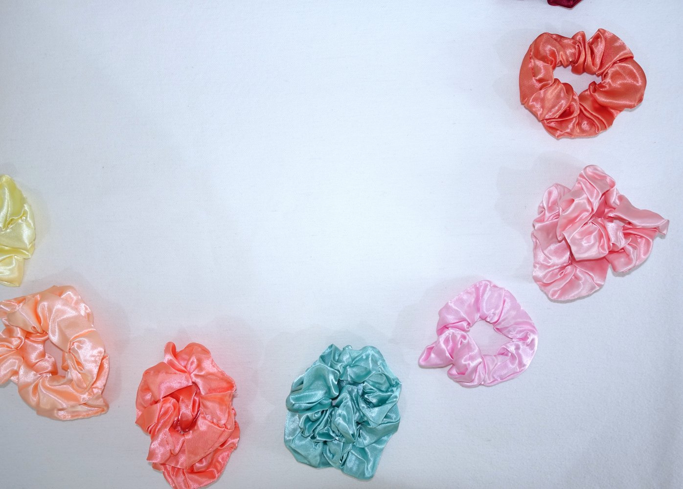 Haargummis | Scrunchies, Satin ✮NEU✮ je 1€