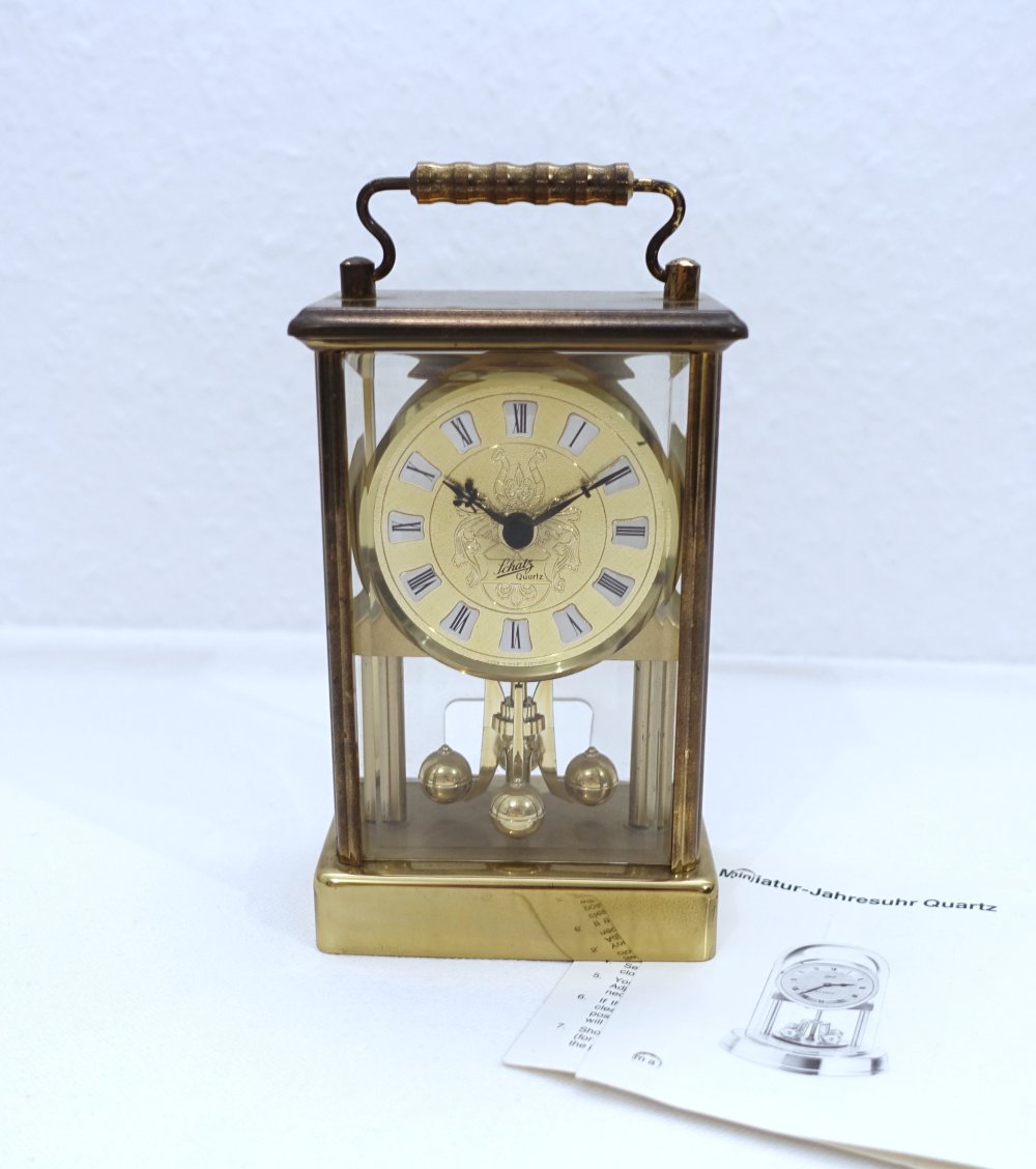 Retro Miniatur Jahresuhr Schatz Quartz. mit Pendel
