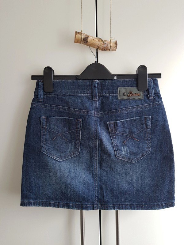 Dunkler Jeansrock von Yes or No