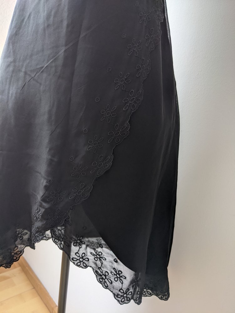 Schwarzes, trägerloses Kleid von Vila