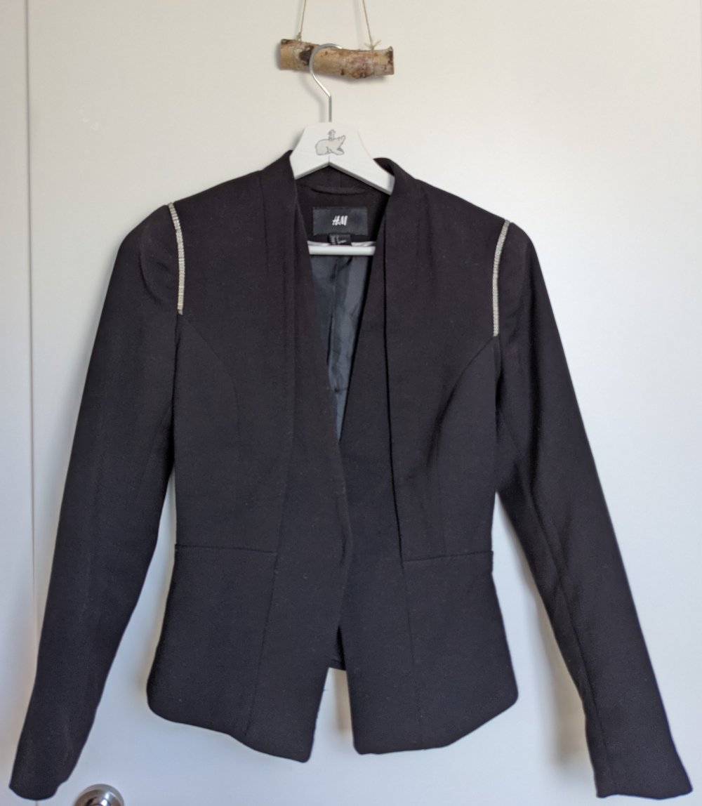 Schwarzer Sweatblazer von H&M