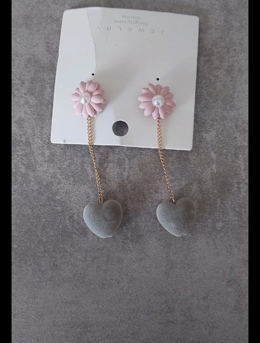 Damen Ohrringe Ohrhänger in Herzform Grau-Rosa Neu