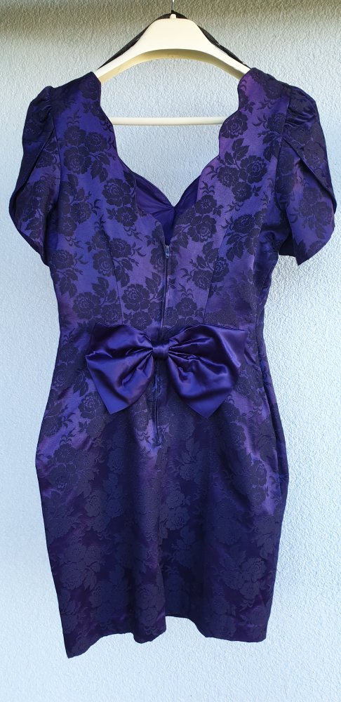 Kurzes Cocktail-/Abendkleid, nachtblau, Gr. 11 – entspricht vermutlich Gr. 38/40