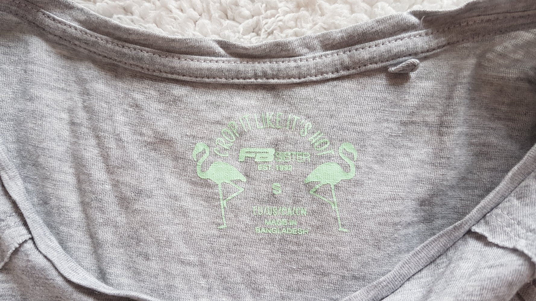 Croptop Shirt bauchfrei New Yorker Grau