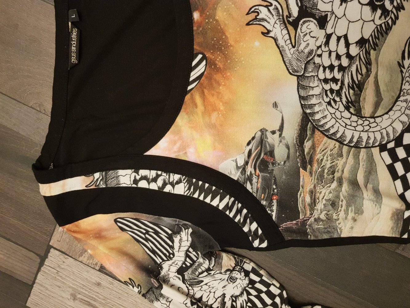 GSUS Sindustries Geometric Space Dragon Drachen Shirt Gr. L / 40 Techno