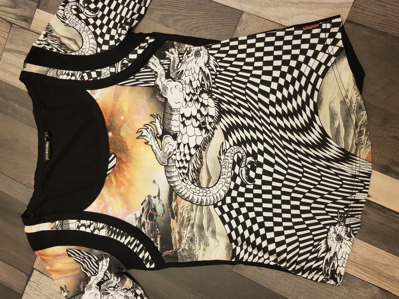 GSUS Sindustries Geometric Space Dragon Drachen Shirt Gr. L / 40 Techno