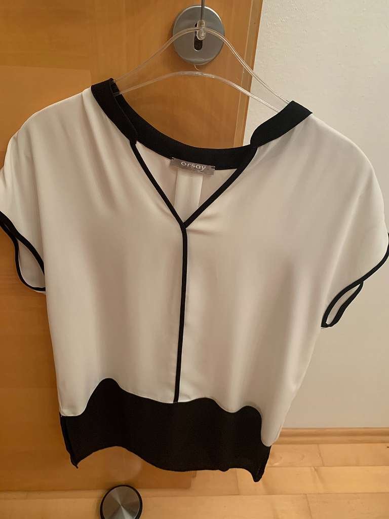 kurzärmlige Bluse