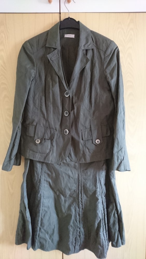 Bonita - Blazer und Rock (Kostüm) olivgrün