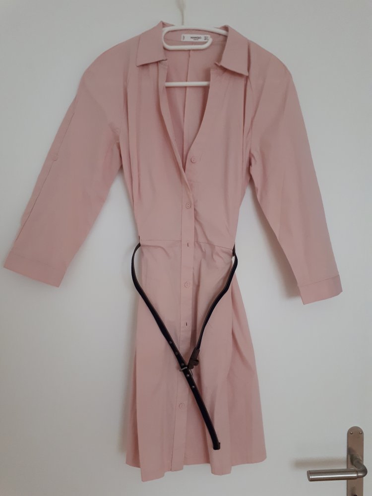Shirt-Kleid mit Gürtel