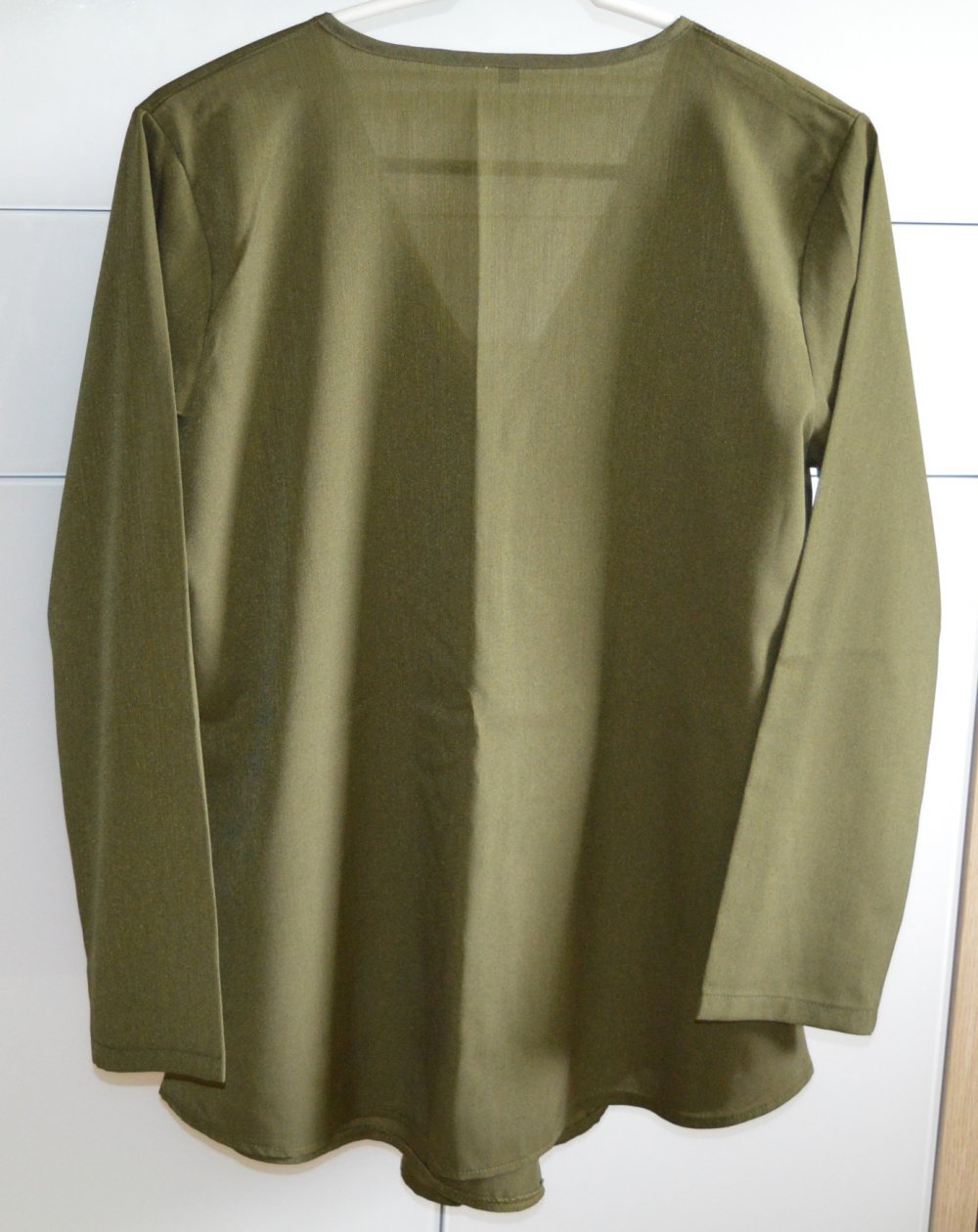 Schickes Langarm Damen Shirt, Größe L, Farbe Khaki,