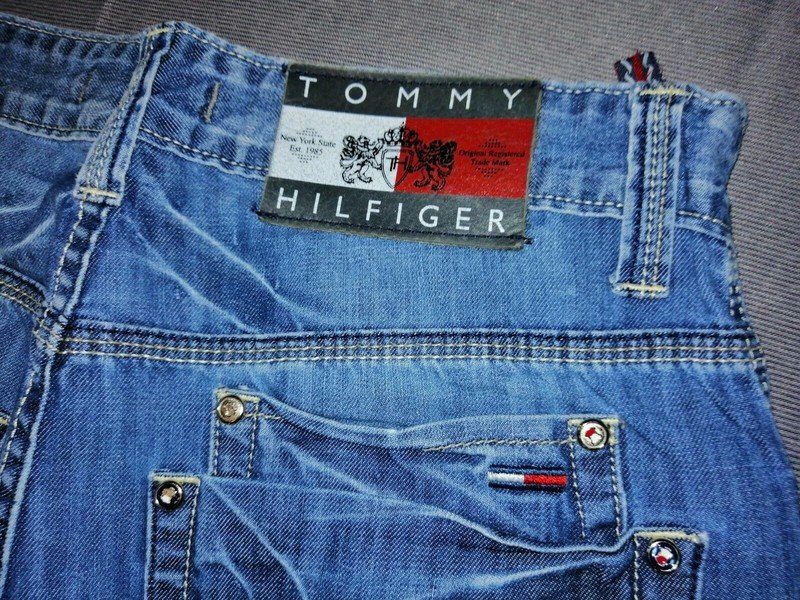 Tommy Hilfiger Jeans 6640 in der W31 L32