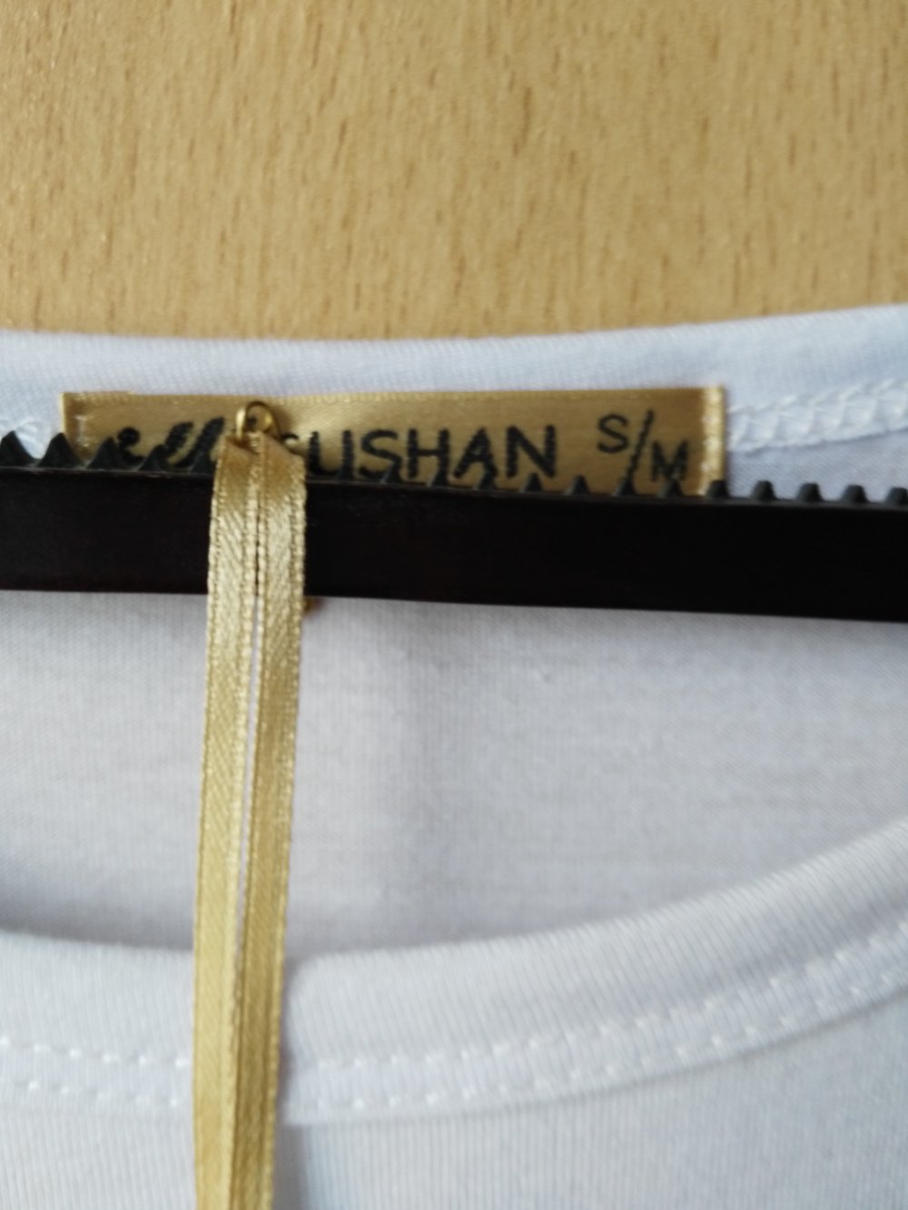 schönen schwarz - weisses Shirt