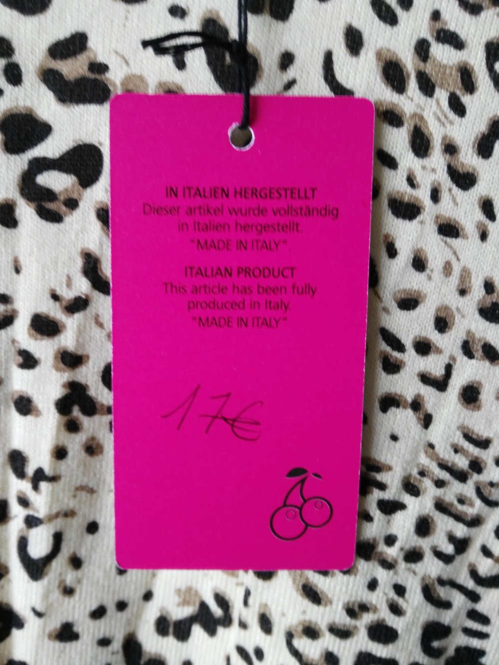 schönes getigertes Shirt