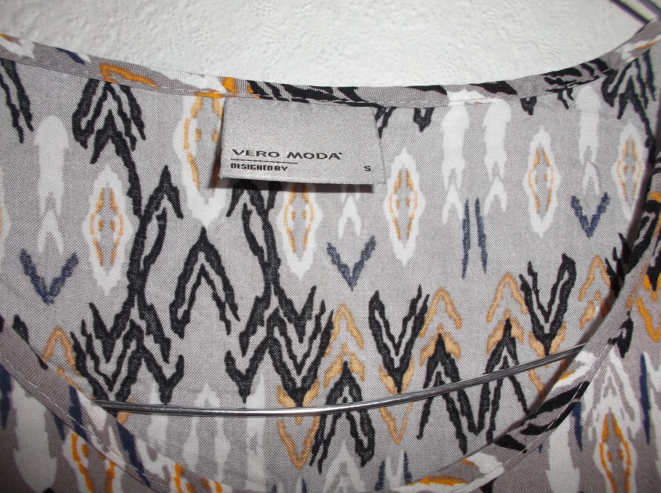 Vero Moda Damen Sommer Shirt Gr.S 38 grau gemustert