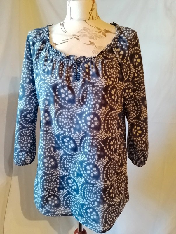 Cecil Damen Marken Bluse Gr.M 42 blau gemust.