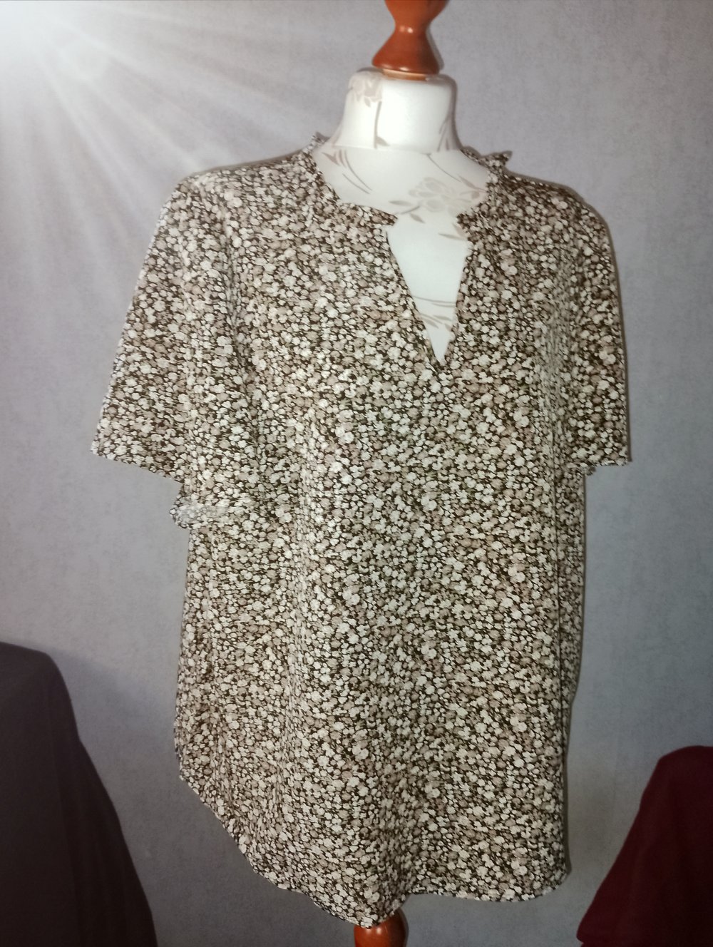 Shein Curve Damen Sommer Bluse Gr.4XL 50 Bauerblümchen bunt