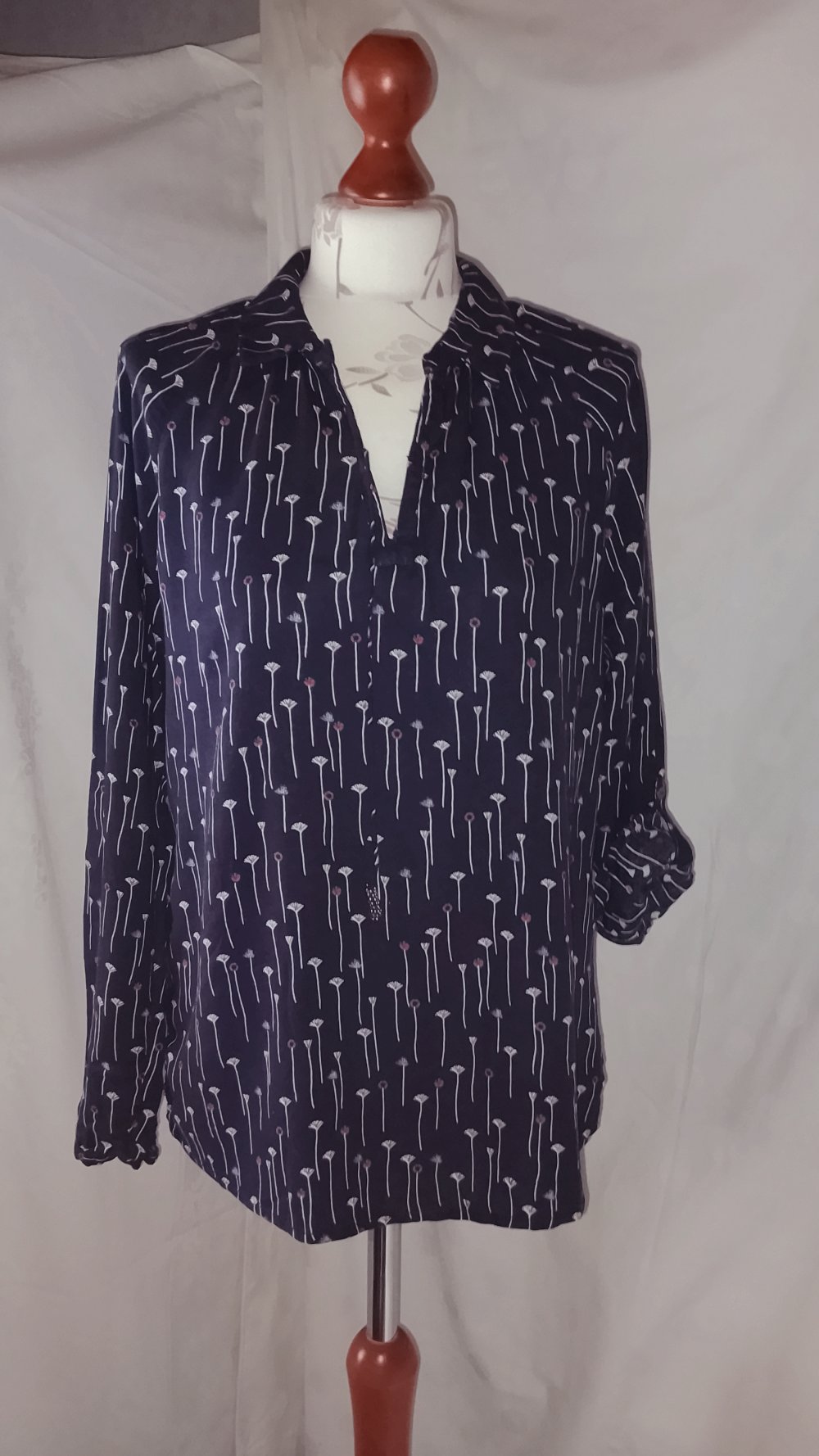 Cecil Damen Marken Bluse Gr.M 40 dklblau bestickt