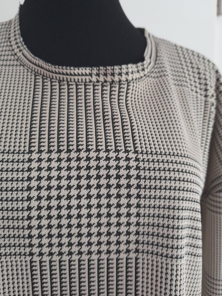 Zara Oberteil super schön und wie NEU