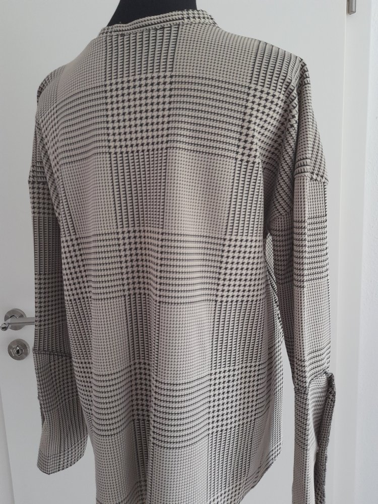 Zara Oberteil super schön und wie NEU