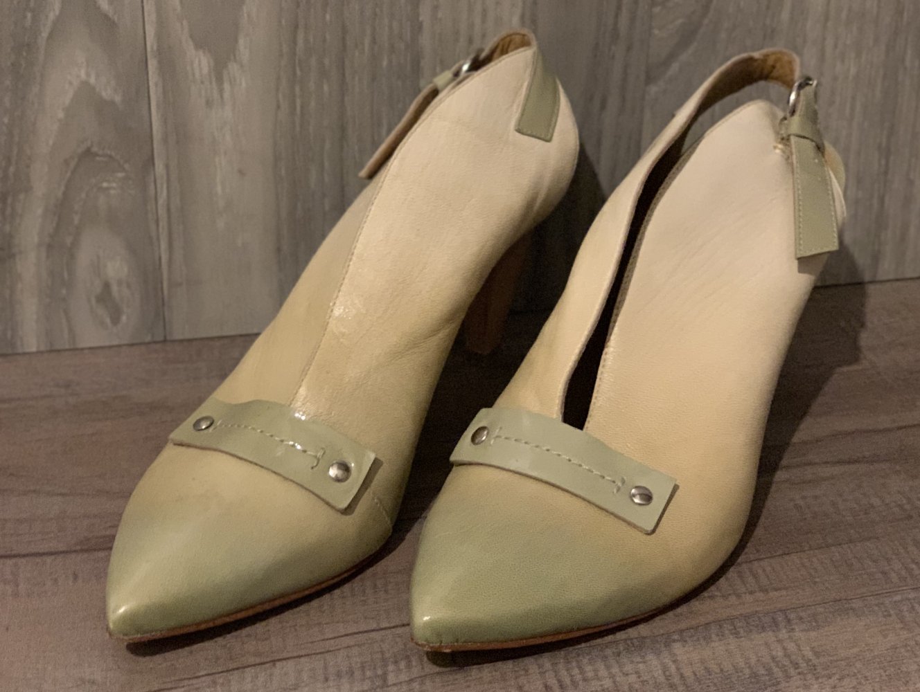 Vintage Pumps 