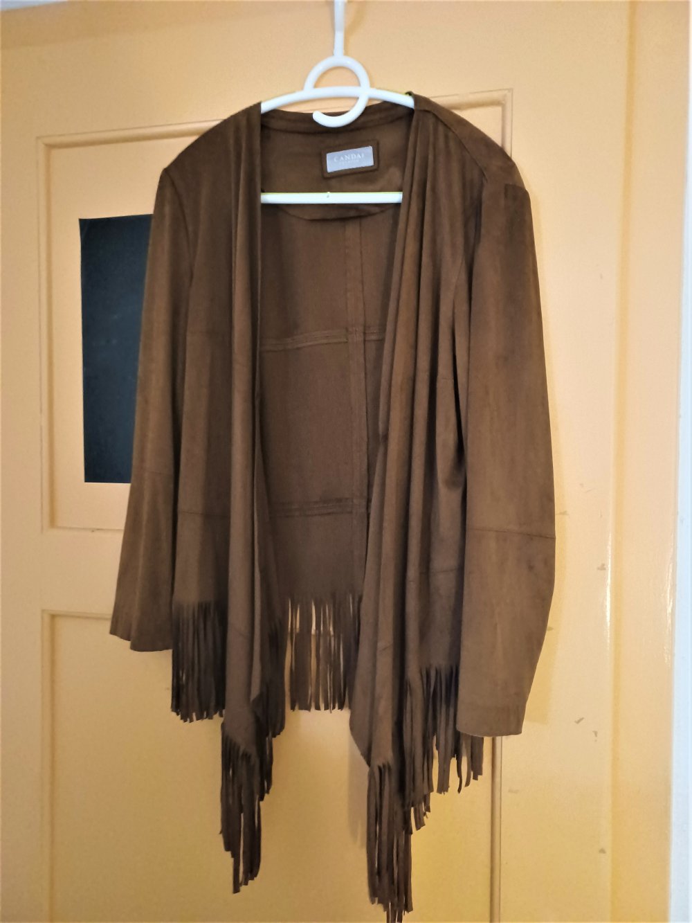 Wildlederjacke mit Fransen