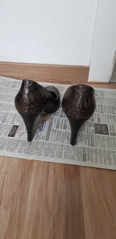 Lederschuhe