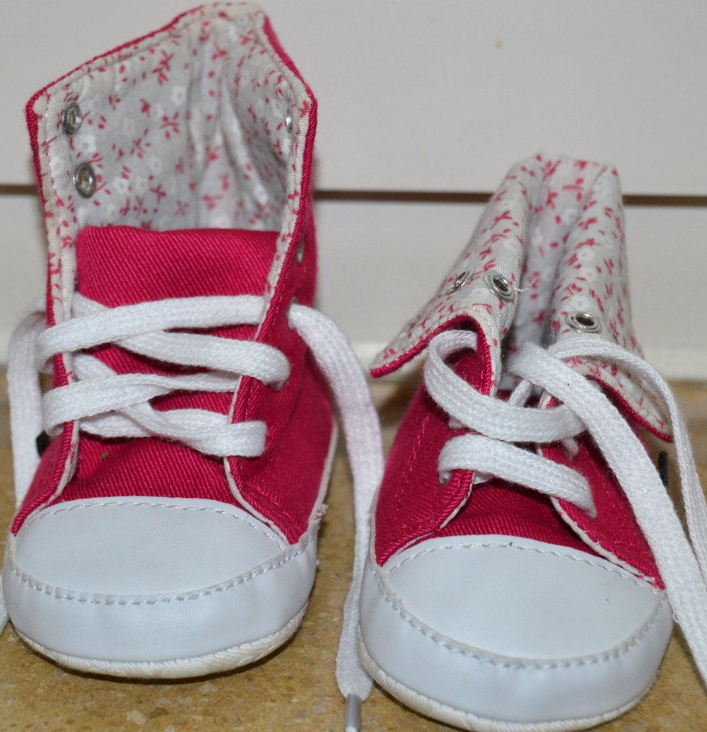 Baby Schuhe, Gr. 15  Marke: DIMO