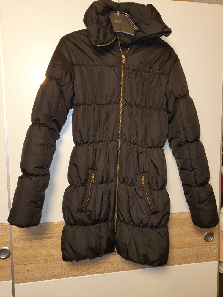 Schwarze Winterjacke / Mantel