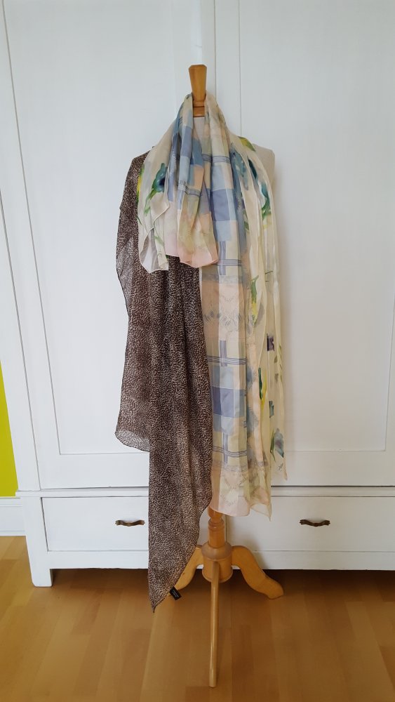 Tücher Tuch Seide Loredano JL Leopard Umhang Stola Blumen