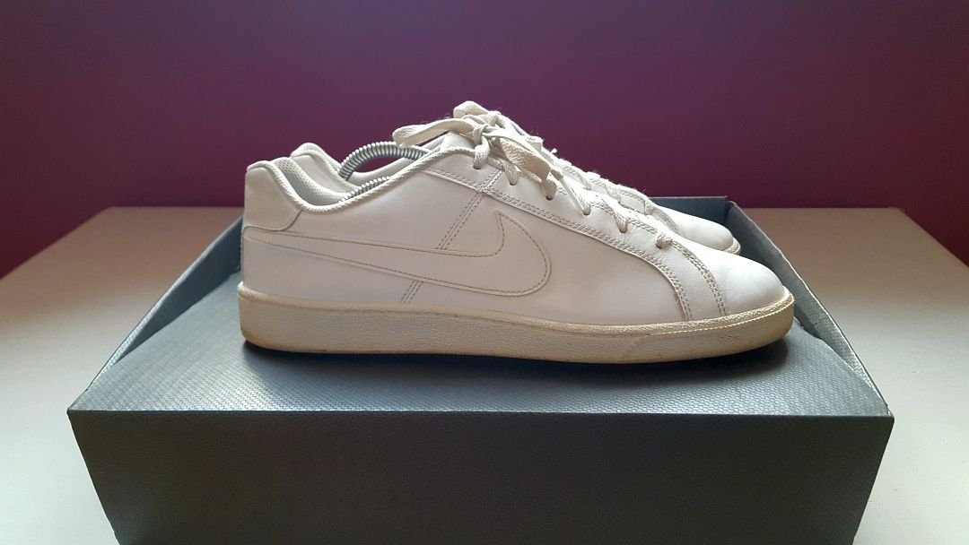 Nike Turnschuhe weiß Gr.44 10 Schuhe 