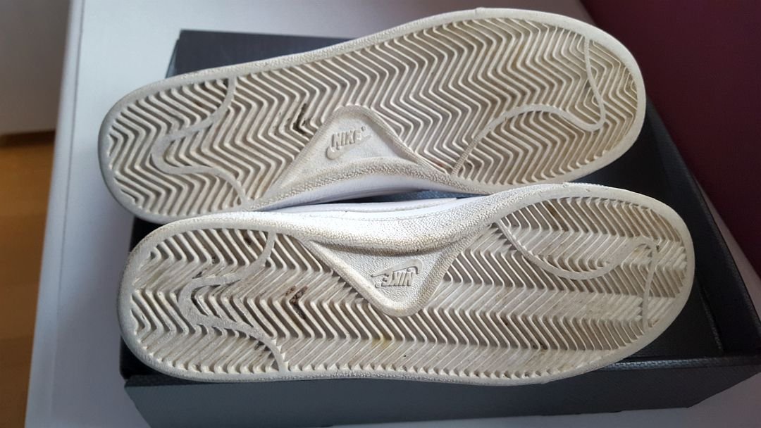 Nike Turnschuhe weiß Gr.44 10 43 Schuhe Sneaker Sportswear