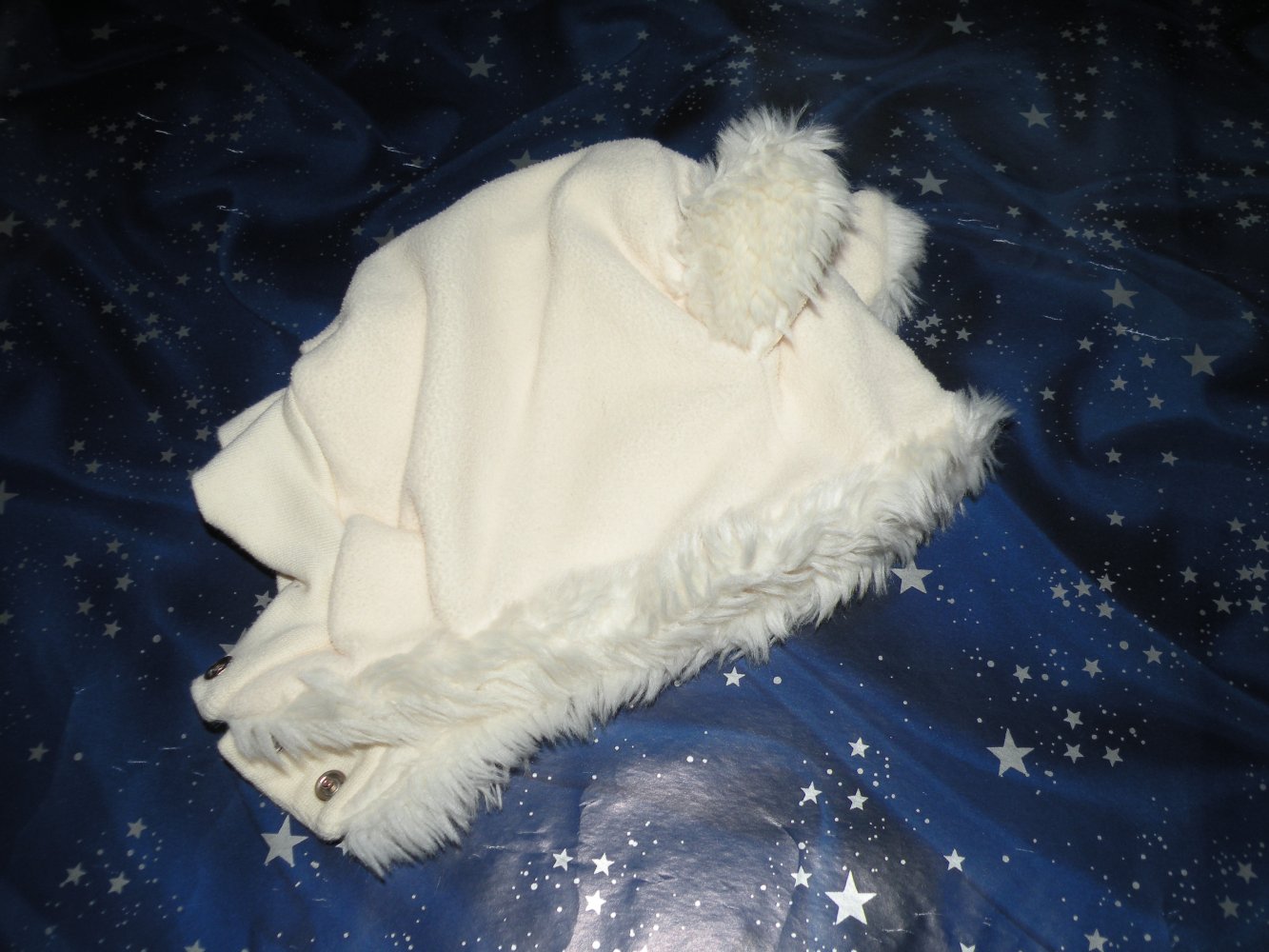 Winter C&A Mütze weiss creme KU 47 cm XL Fotos Kunst Fell schön warm mit Ohren