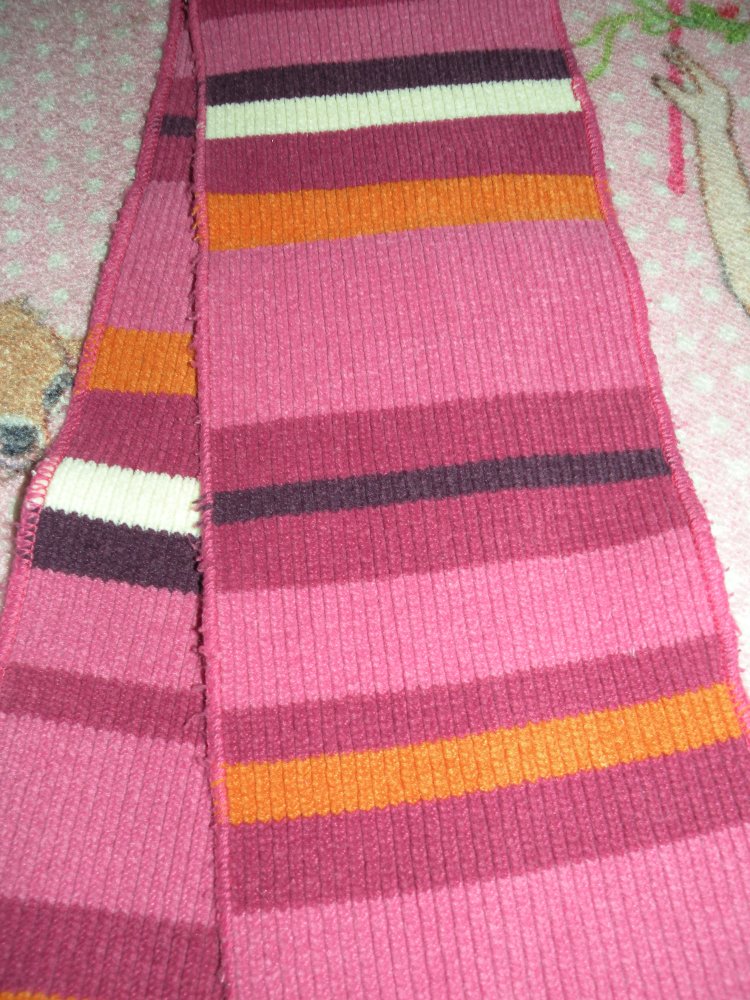 Mädchen Schal für Herbst und Winter Barbie gestreift geringelt Weinrot Pink