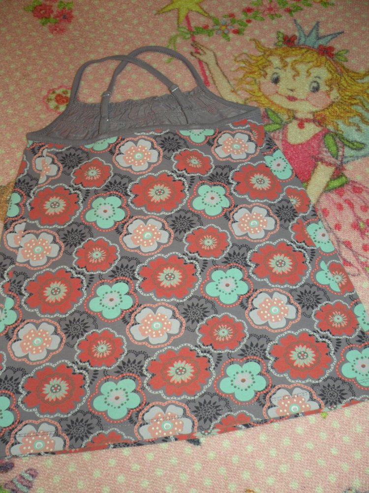 Mädchen Hängerchen Top Gr 116 122 s.Oliver Prillblumen lila mint