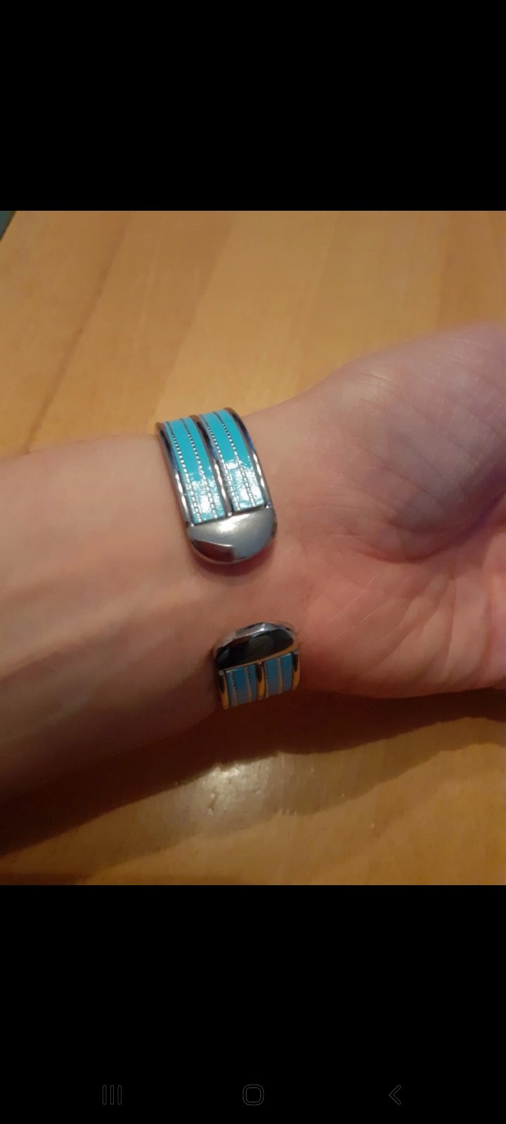 Armbanduhr mit neuer Batterie!