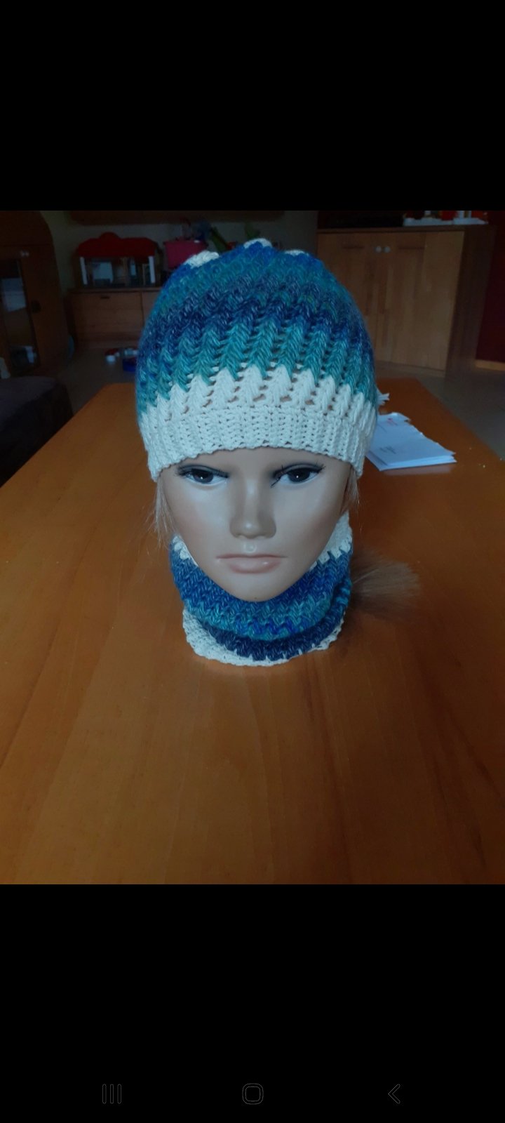 SET: Mütze und Schal 