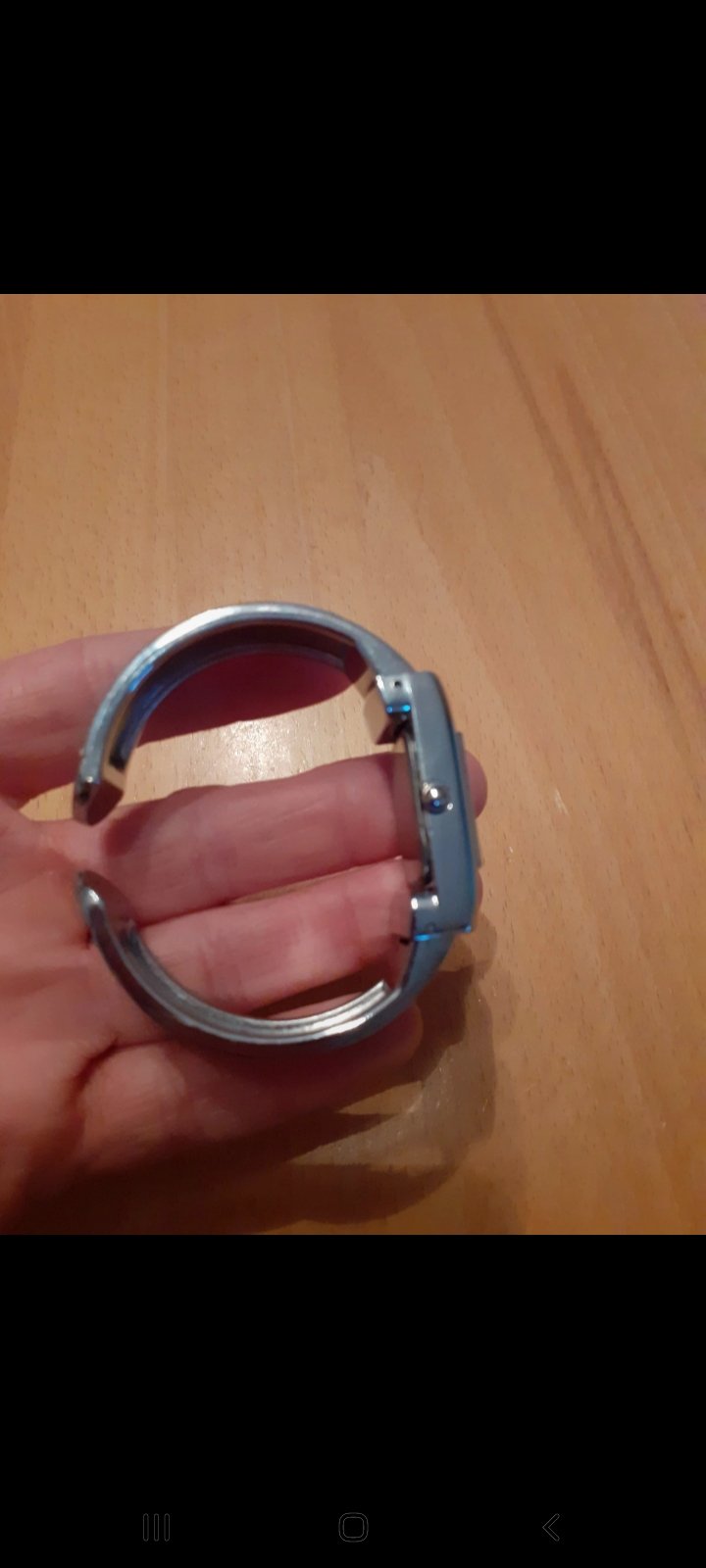 Armbanduhr mit neuer Batterie!