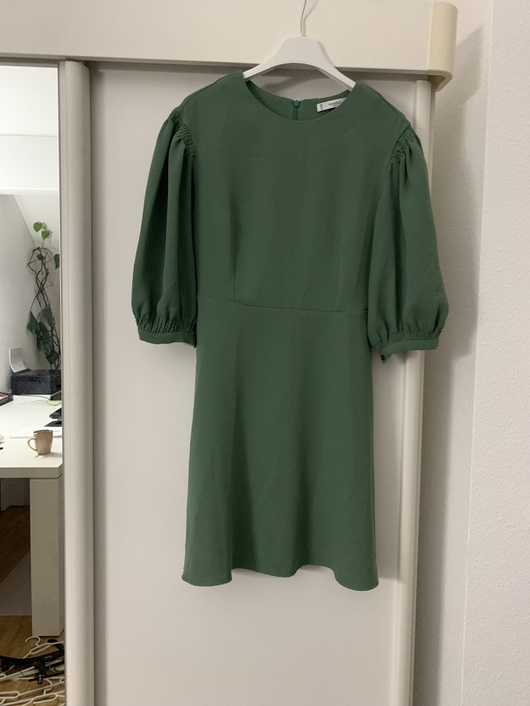 Kurzes Kleid von Mango in Salbeigrün - Größe 36 - Zustand: sehr gut!