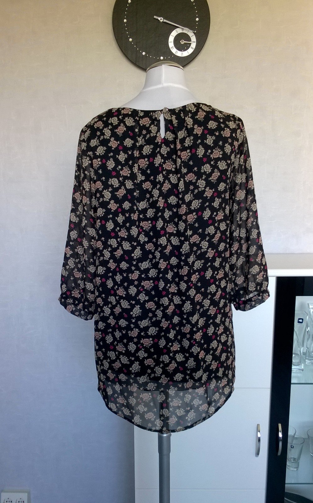 Bluse Schlupfbluse Oberteil Top Shirt Blusenshirt Chiffon ¾-Arm schwarz mit Blumen