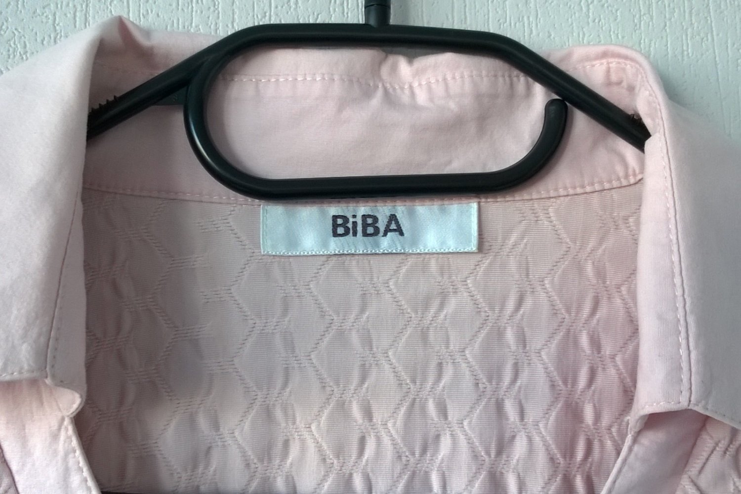 Jacke Jäckchen Blusenjacke rosa Rauten Struktur Gr. 36 BIBA