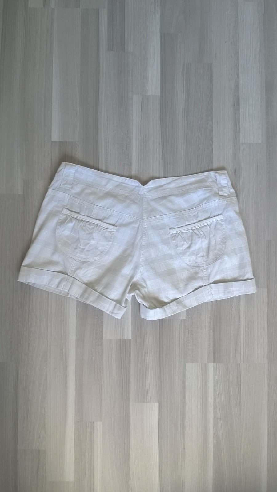 Shorts Hose Hotpants creme kariert Gr. L Madonna