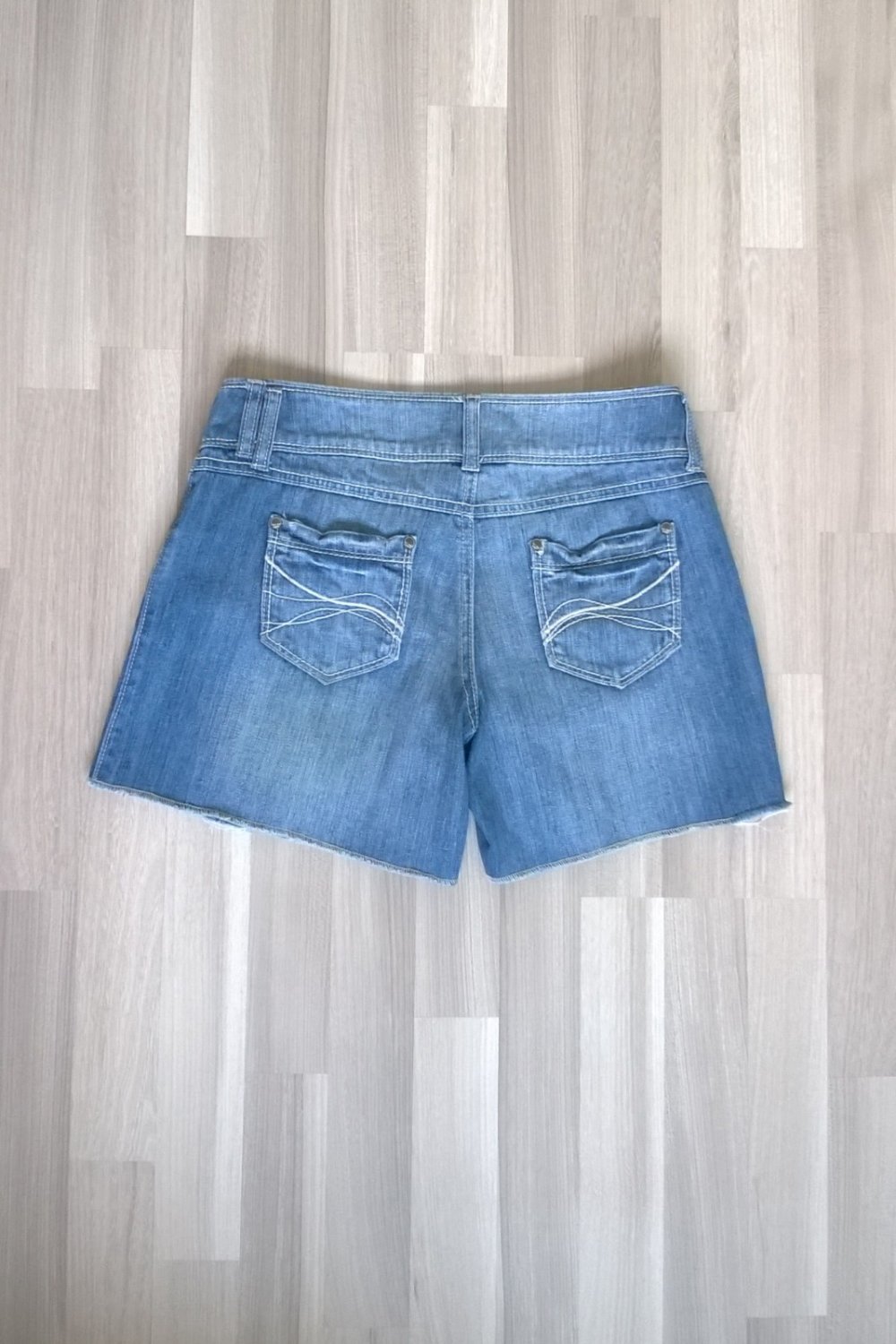 Jeansshorts Shorts Hose Hotpants blau used Gr. 36 flame