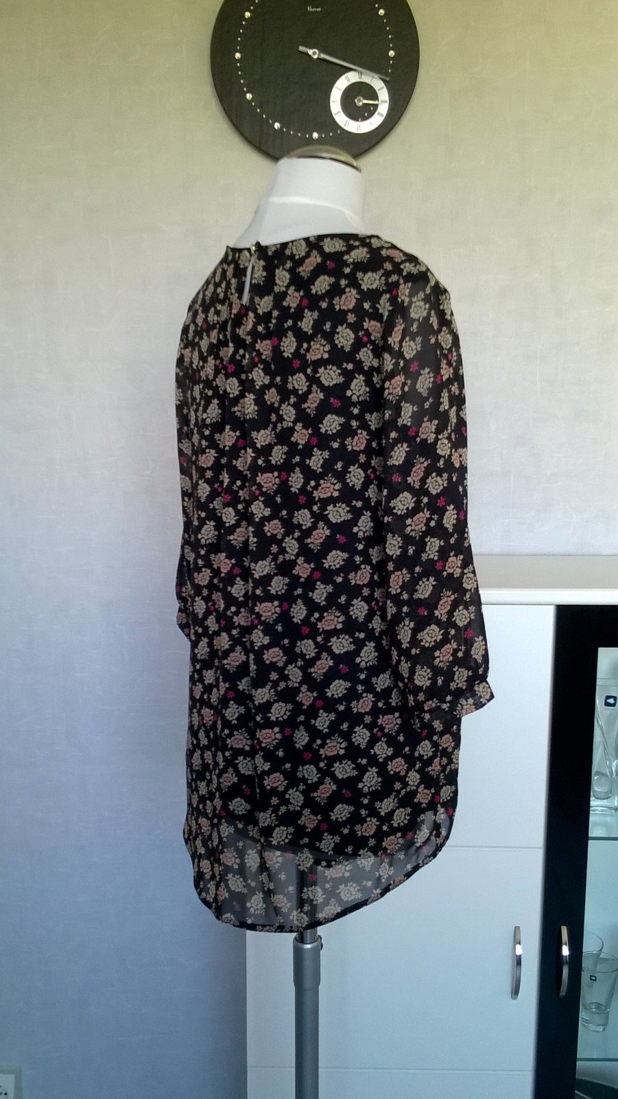 Bluse Schlupfbluse Oberteil Top Shirt Blusenshirt Chiffon ¾-Arm schwarz mit Blumen